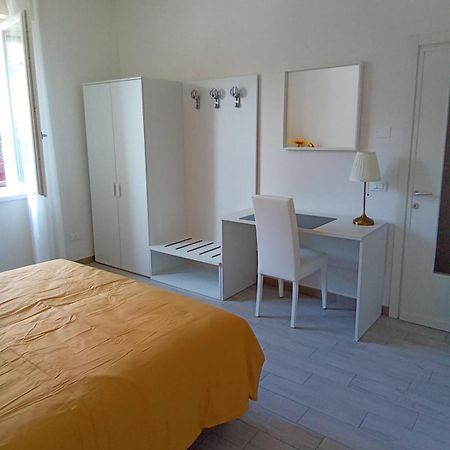 Appartamento Milietta 2 Monzambano Luaran gambar